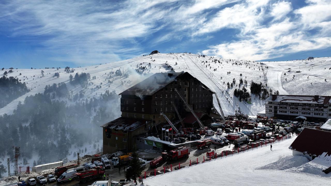 Bolu Belediyesi'nden Skandal Karar: Yanan Otele "Uygunluk" Belgesi Verildi